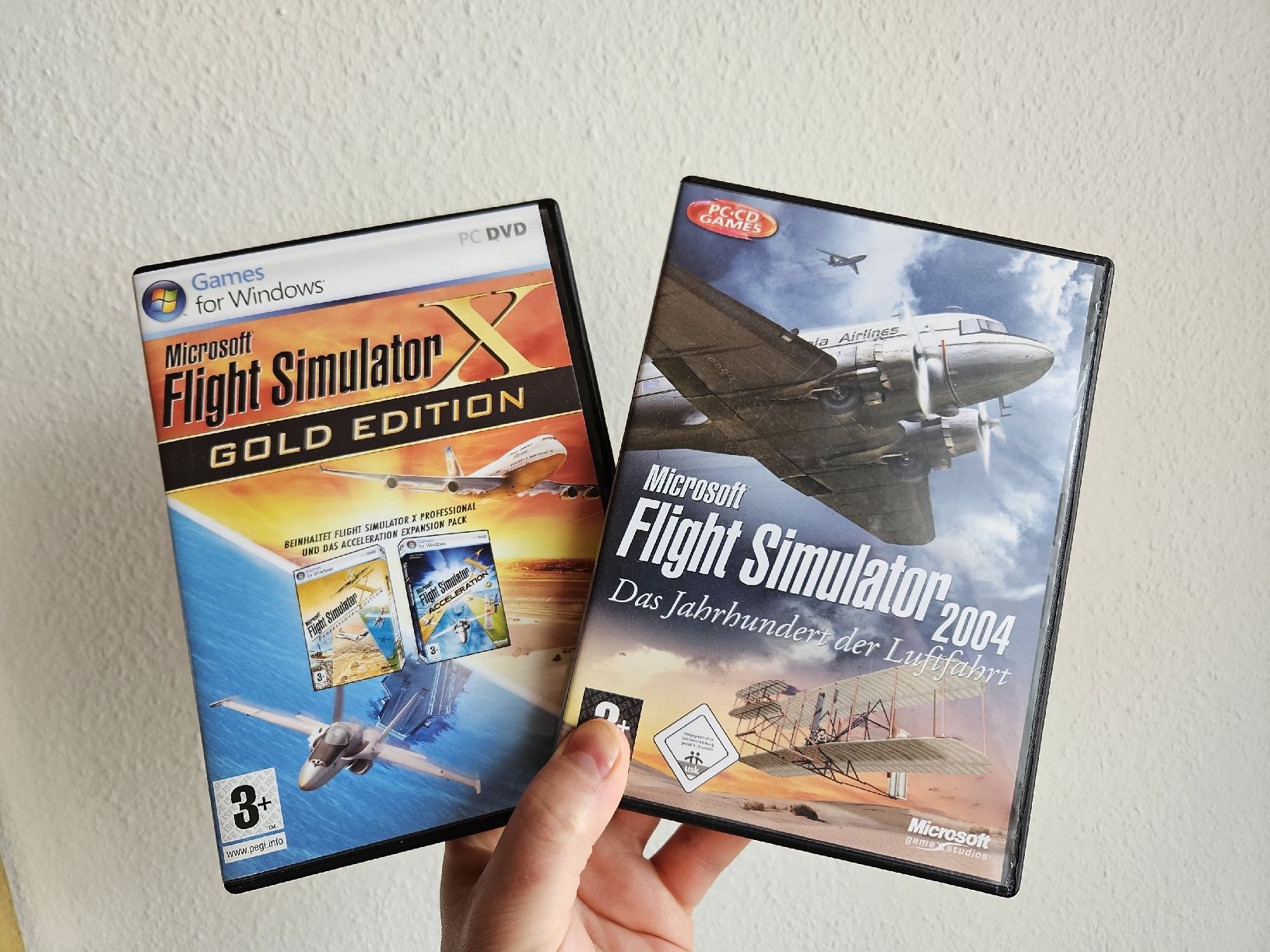 Microsoft Spiele: Flight Simulator Gold Edition + Flight Simulator 2004 – Gebraucht aus Jona von vik_j6r6