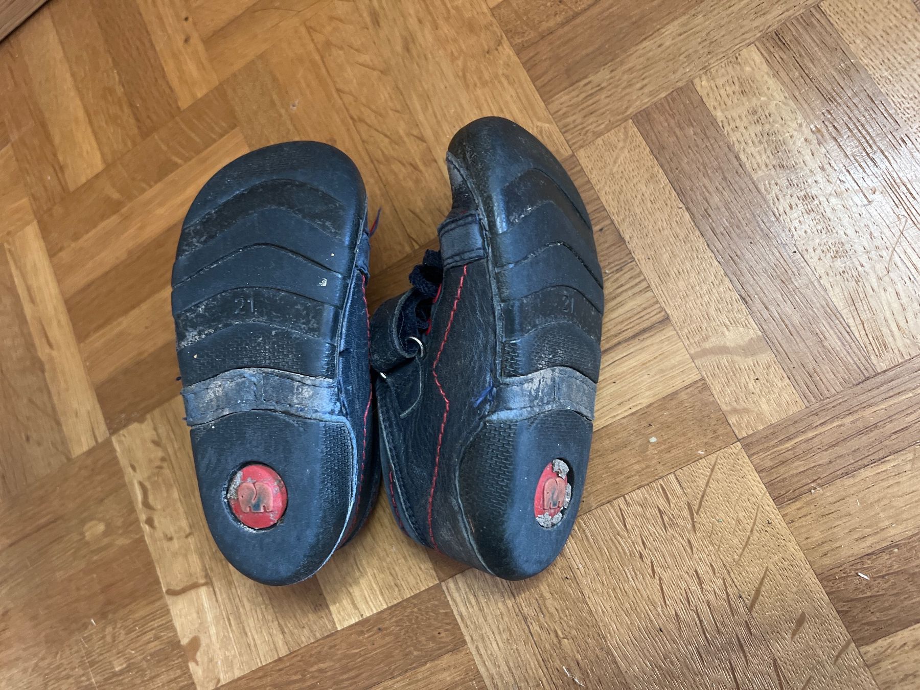 Elefanten Scarpe per ragazzi: Kinderschuhe Grösse 21 Elefanten – Usato da Basel venduto da friceberg2 2