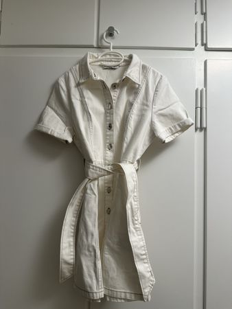 Stradivarius white jeans dress