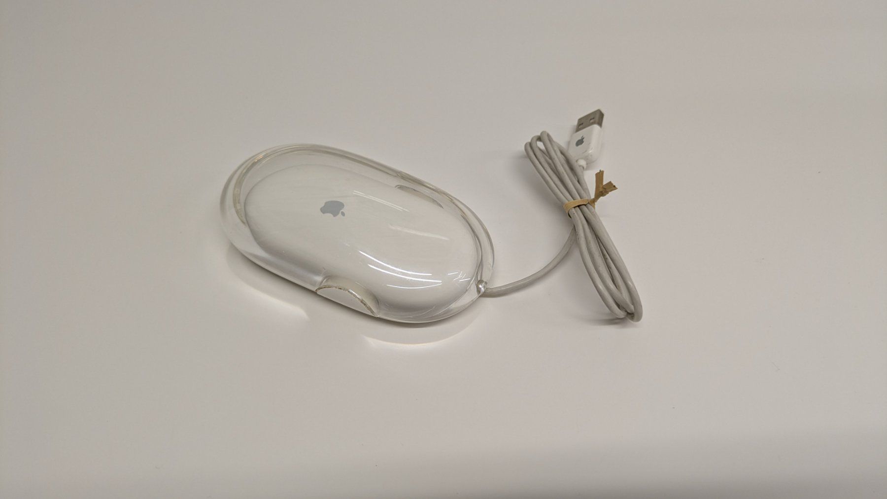 Apple Mouse: Apple Pro Mouse, USB Maus durchsichtig/weiss – Usato da Menziken venduto da mame18