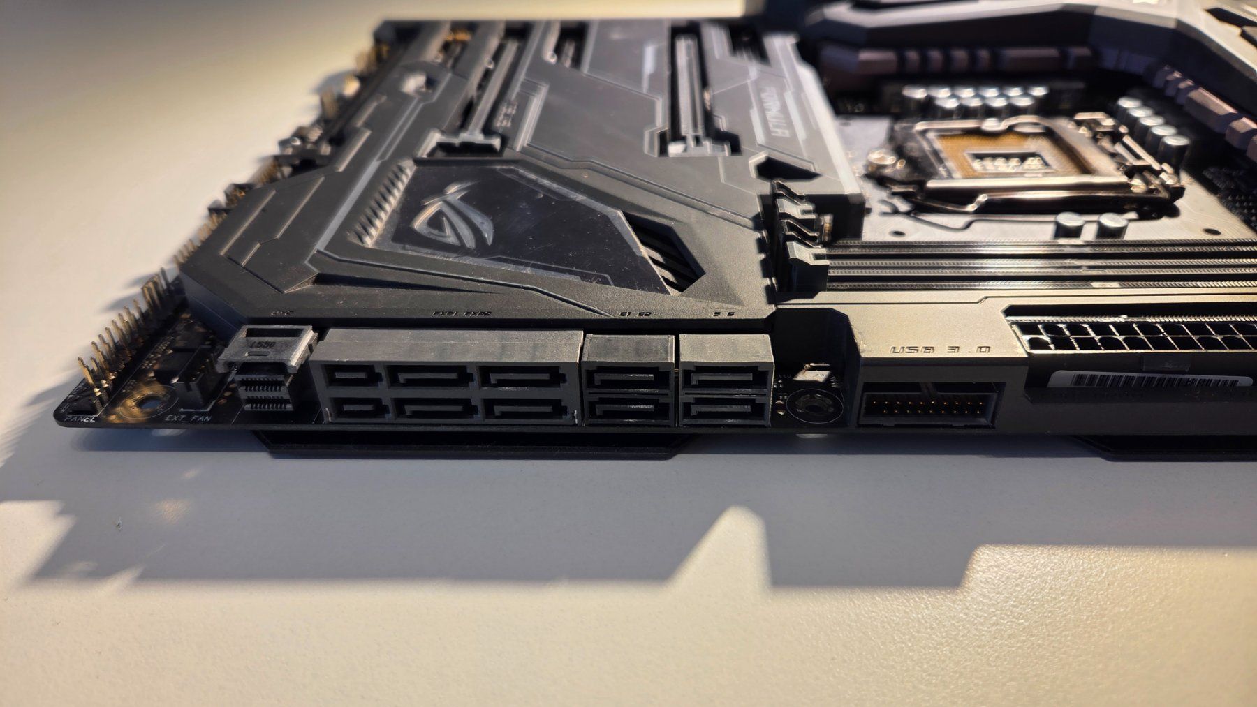Asus Schede madri: ASUS ROC VIII Formula – Usato da Hünenberg See venduto da Seattle96 3