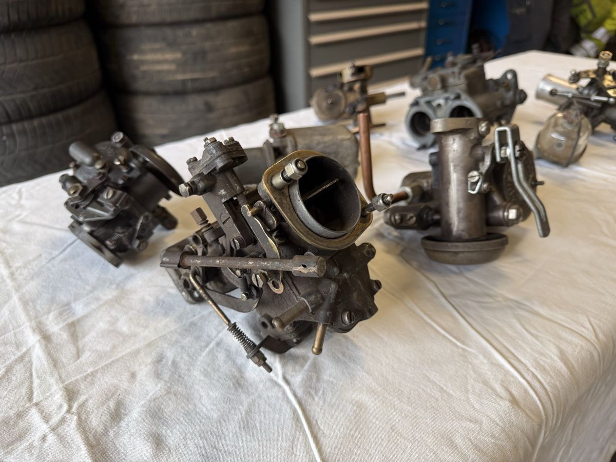 Tutti pezzi di ricambio auto: Div. Alte Autovergaser  – Usato da Edlibach venduto da Kiwi610 1