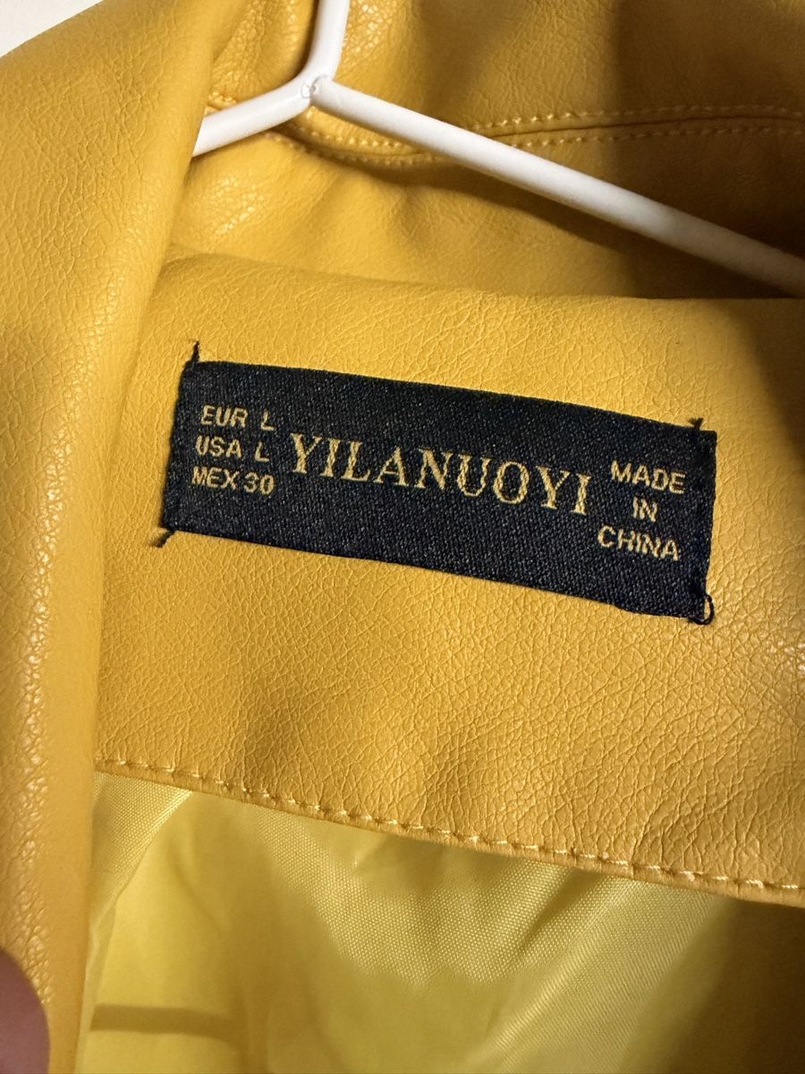 Jacken: gelbe Lederjacke Gr.L – Gebraucht aus Grenchen von lyn_8w2w 1