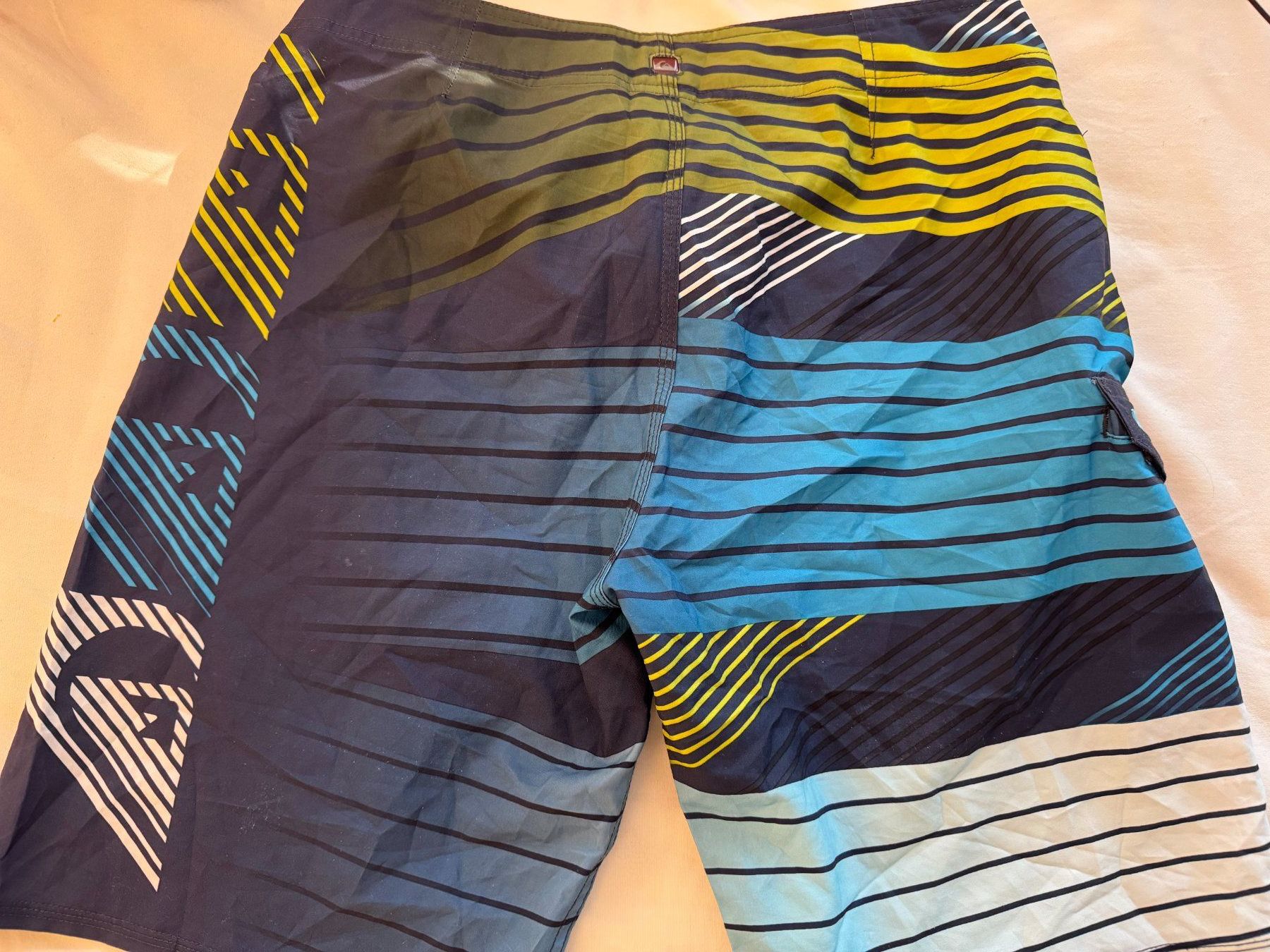 Quiksilver Costumi da bagno: Short de bain Quiksilver, taille 34 – Usato da Vandoeuvres venduto da Zoccoli11 2