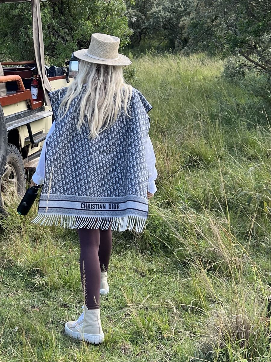Dior Sonstige Damenmode: PONCHO REVERSIBLE DIOR OBLIQUE – Neu (gemäss Beschreibung) aus Meilen von myc_h9kw 2