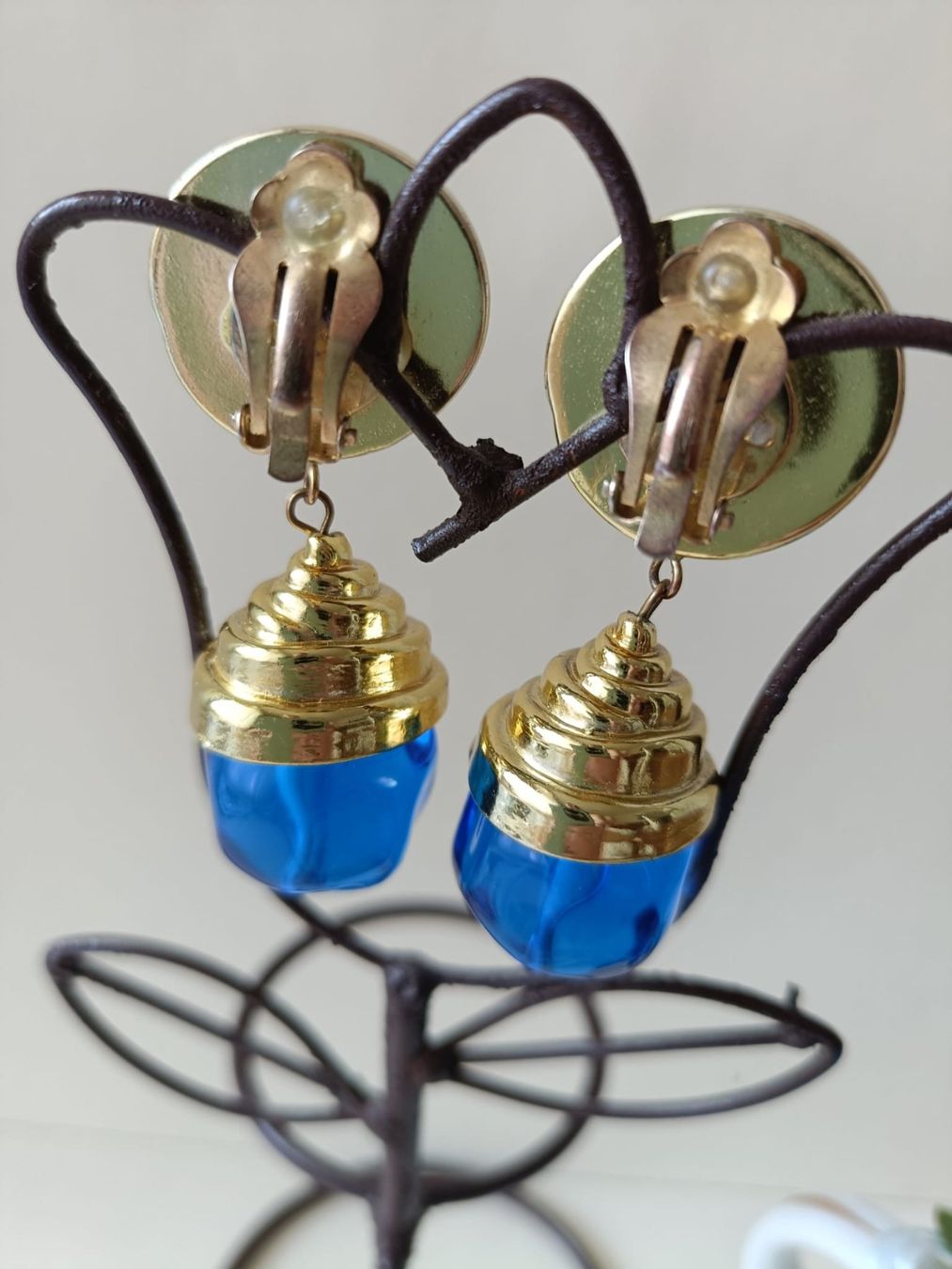 Ohrringe & -stecker: Ohrclips (Blau & Gold) – Gebraucht aus Bern von per_5lv7 2