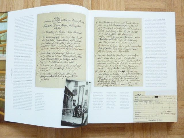 Libri: Buch HINTER GITTERN – Nuovo (secondo la descrizione) da Bassersdorf venduto da regatoli 2