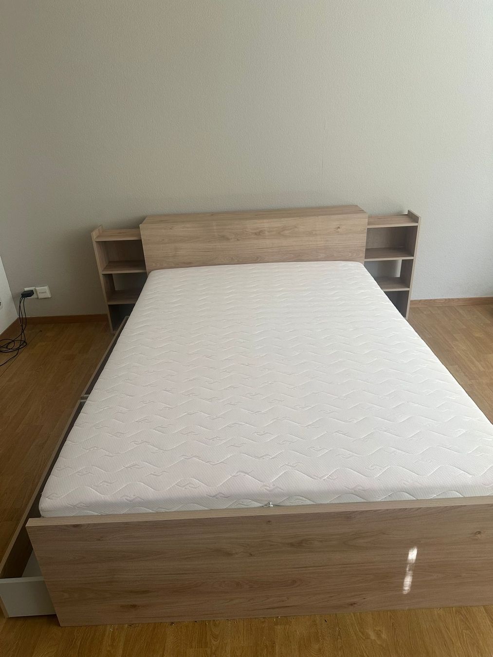 Conforama Letti: Bett ab 1CHF - mit Matratze  – Usato da Dübendorf venduto da ema_g9q5