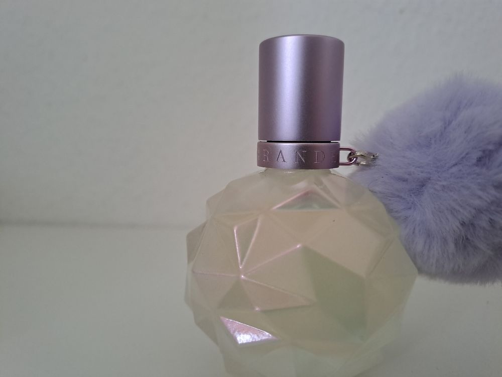 Parfum Ariana Grande MoonLight Eau De Parfum - 100 Ml, Notes Vanille/santal/ambre, Neuf