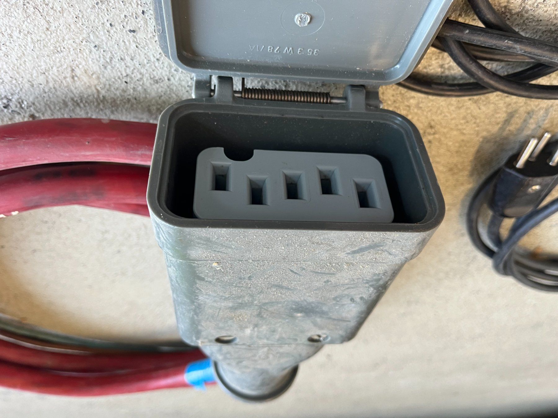 Cavi: Elektrokabel-Kiste – Usato da Dintikon venduto da Redgar58 5