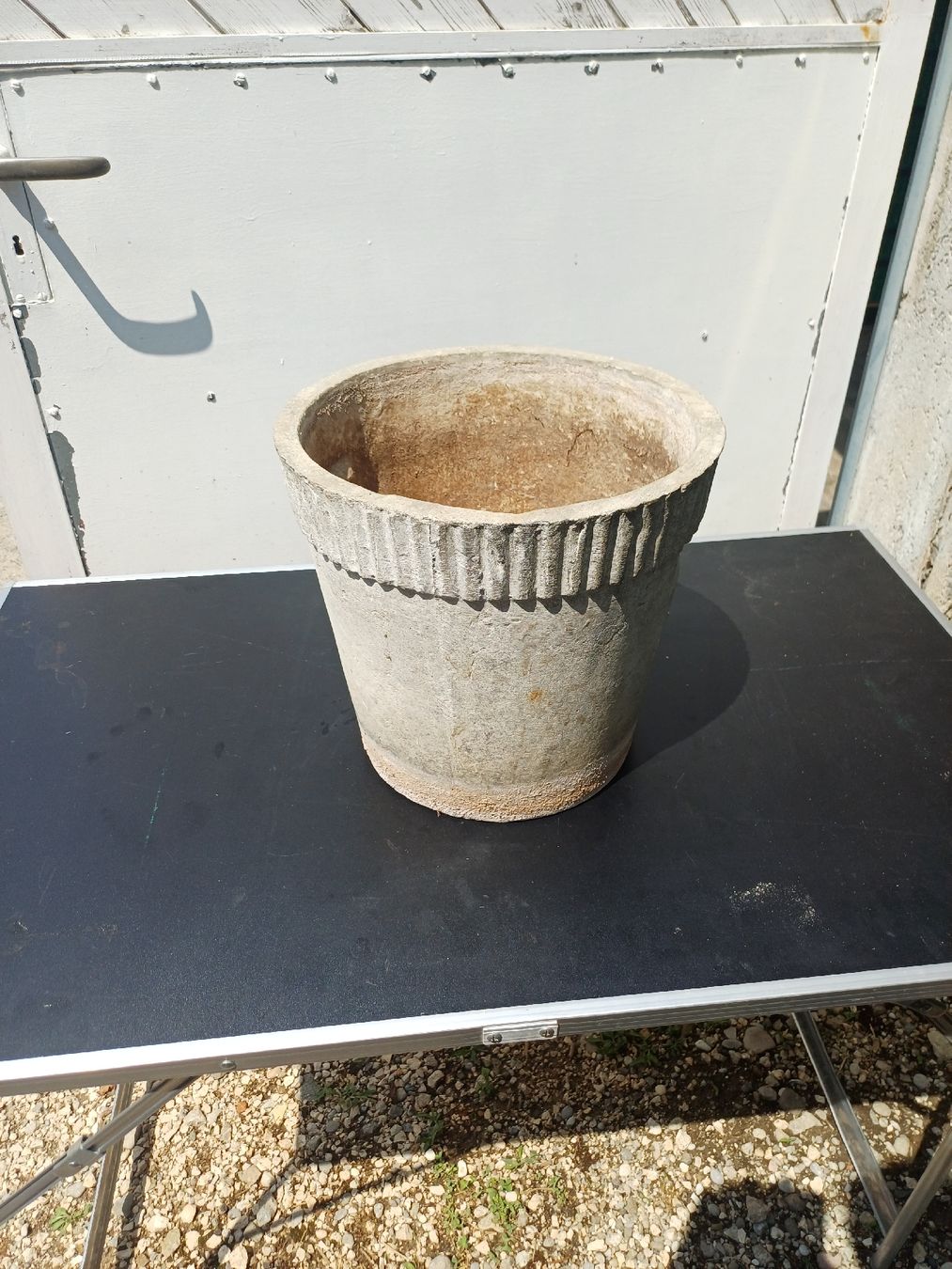 Eternit Vasi per fiori: Eternit Blumentopf – Usato da Wangenried venduto da Recycler94