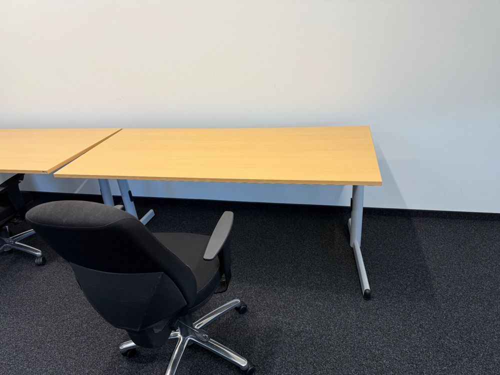 Scrivanie: Grosser Bürotisch (2 Exemplare verfügbar) – Usato da Glattbrugg venduto da traffael 4