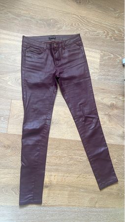 Stylische Aubergine Damenhose Massimo Dutti Gr. 36