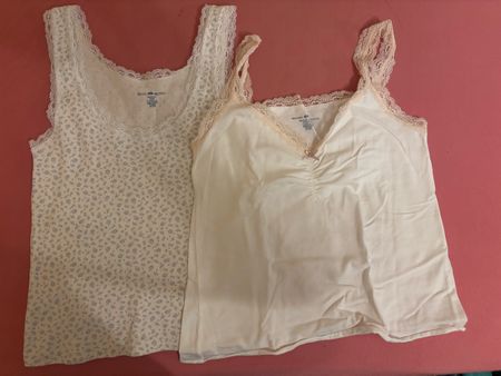 Brandy Melville Oberteile