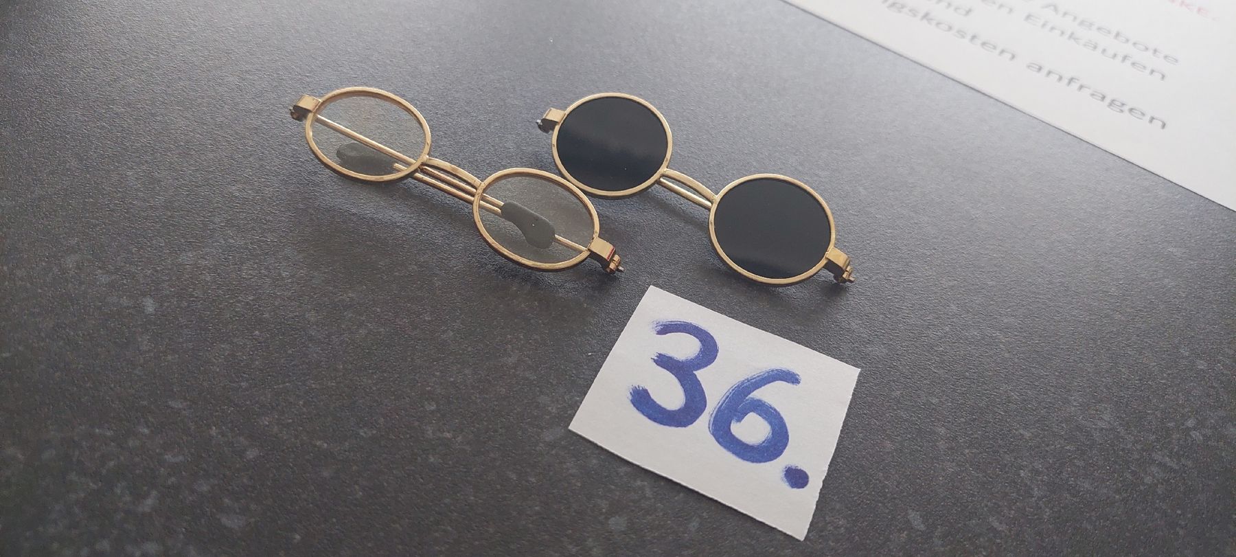 Giocattoli: Puppenbrille 2 Stück  neu – Nuovo (secondo la descrizione) da Muri AG venduto da nindo1 4