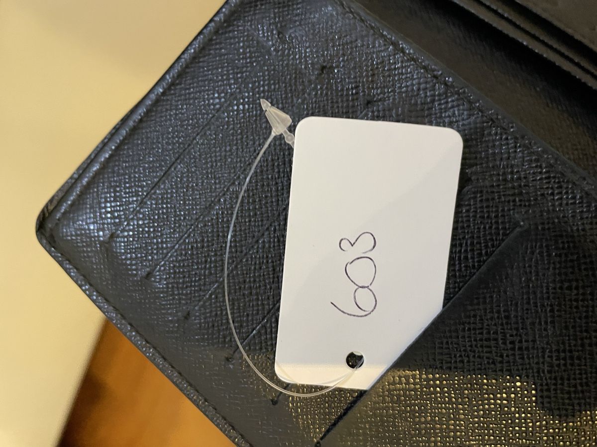 Louis Vuitton Portamonete: Louis Vuitto Long Wallet - Nr. 603 – Usato da Hittnau venduto da LuxAndMore 8
