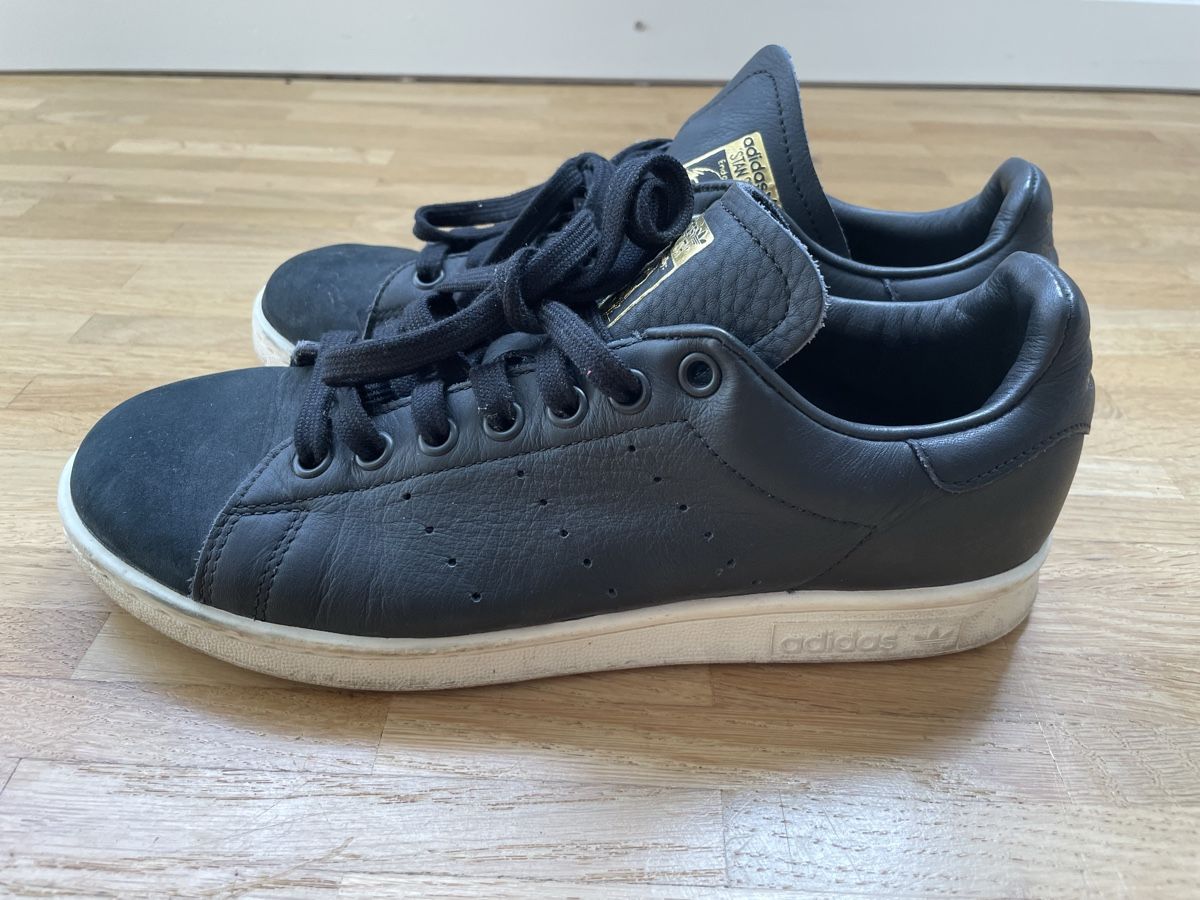 Adidas Chaussures hommes: Adidas Stan Smith Men Gr 39 1/3 – D'occasion à Zürich par Martuski