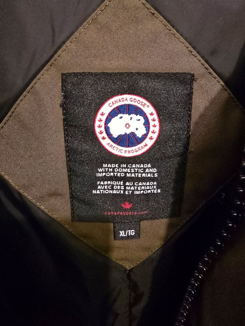 Jacken: Canada Goose Military Green Jacket – Gebraucht aus Uitikon Waldegg von cchr1 6