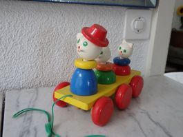 Holzspielzeug fahrbar mit 3 Katzen
