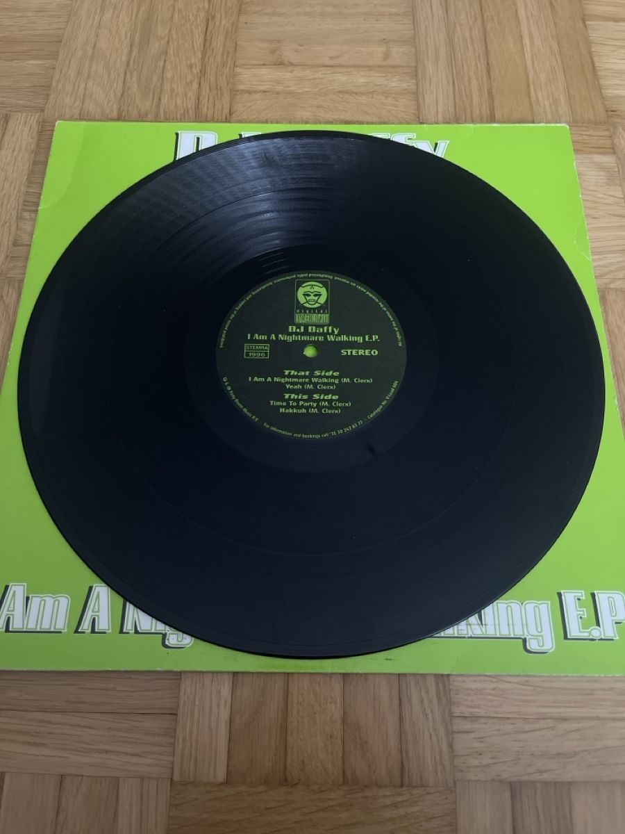 Dischi in vinile: DJ Daffy Hardcore / Gabber Vinyl – Usato da Wangen b. Olten venduto da break72 2