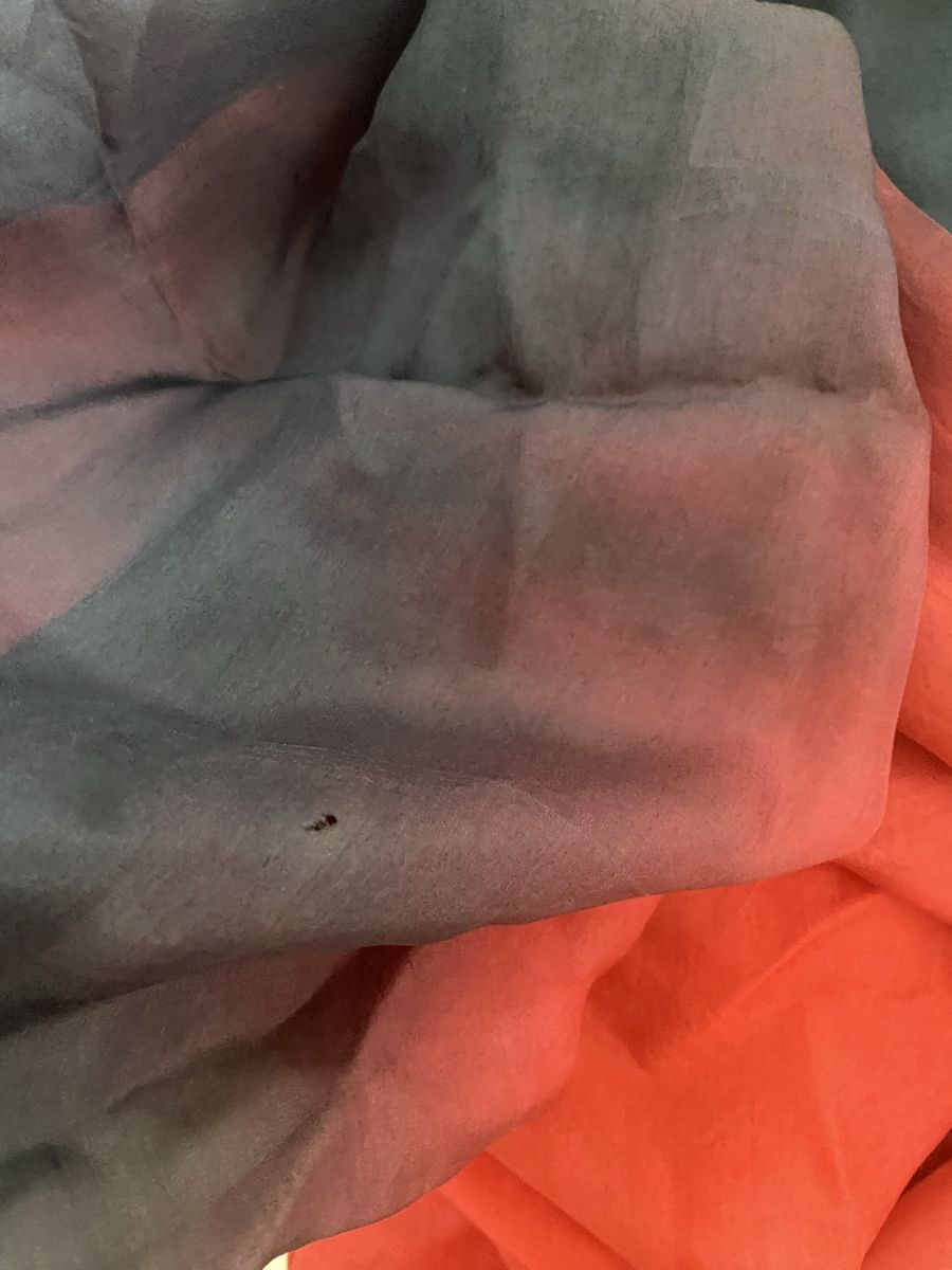 Foulard & Sciarpe: Grosse Seiden Schal 🌸 – Usato da Opfikon venduto da Luis144 1
