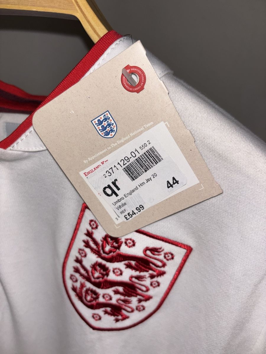 Umbro Canottiere & Pantaloni: England Trikot 2012/13 Gerrard #4 – Nuovo (secondo la descrizione) da Brütten venduto da Swerman1984 1