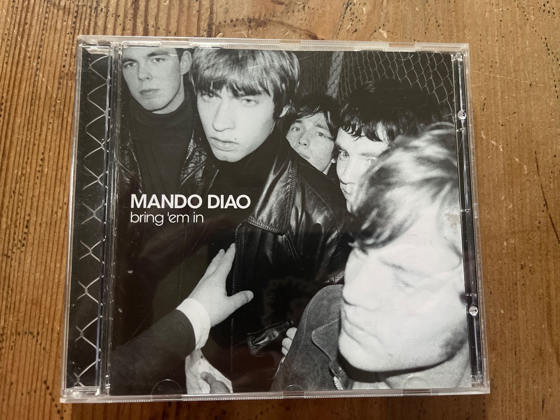 CDs: Mando Diao "Bring 'em in" CD – D'occasion à Brugg AG par corkycanada