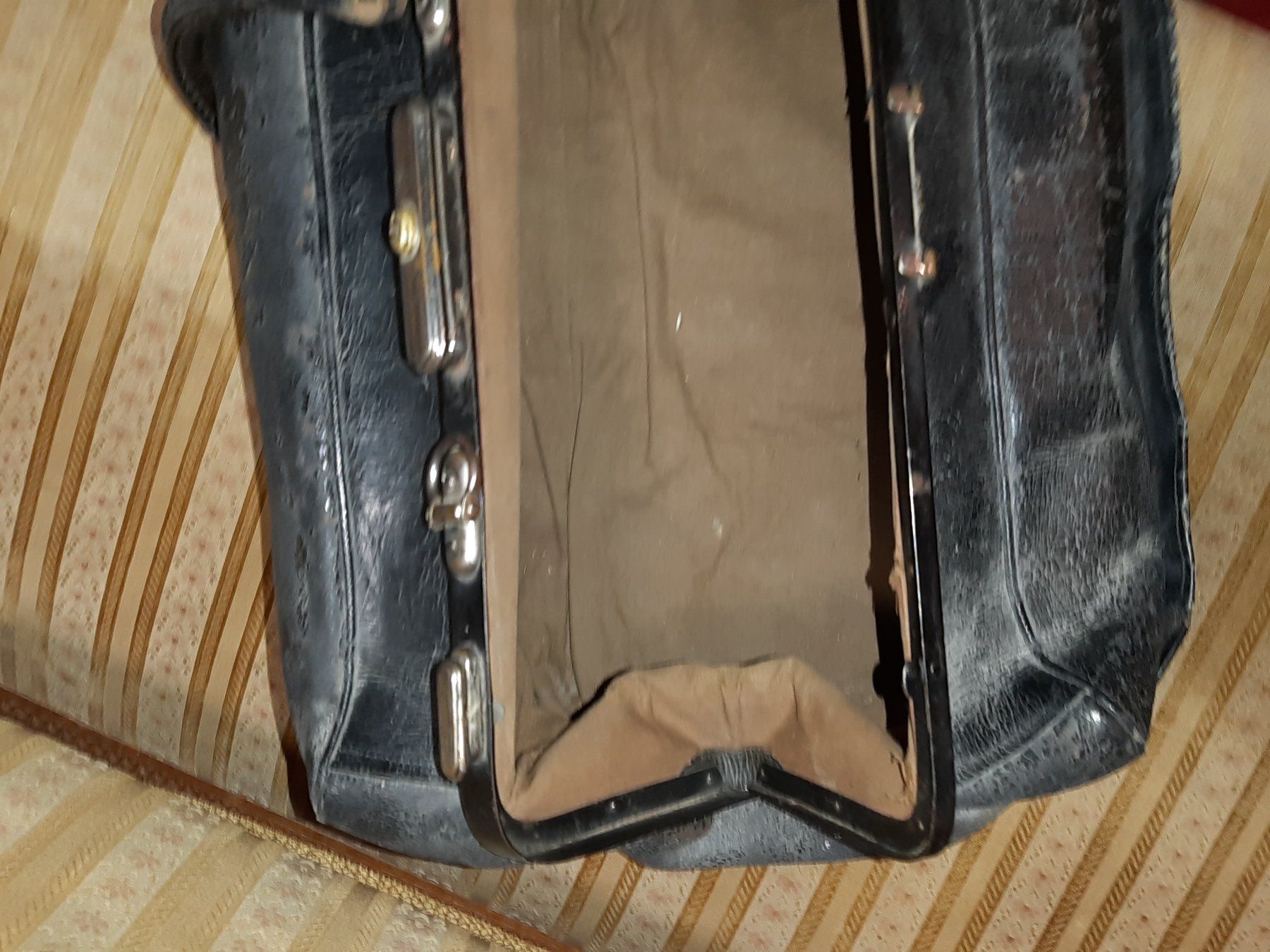 Reisekoffer: Dr. Koffer  uralt – Gebraucht aus Rotkreuz von nigal 3