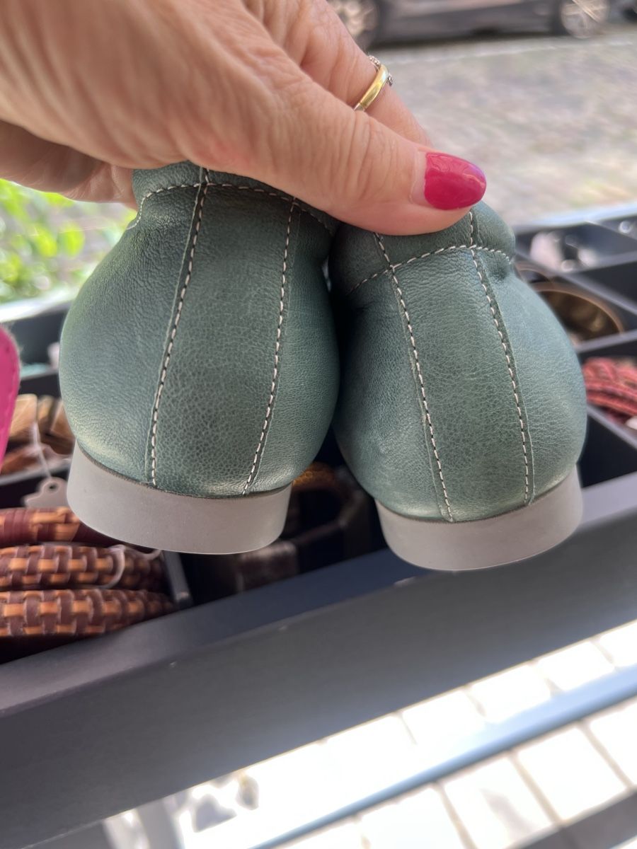 Think Scarpe da donna: Think! Schnürschuhe Leder Gr. 37 neuwertig – Nuovo e nell'imballaggio originale da Burgdorf venduto da puppennetz 3