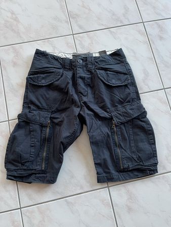 Short Taille 29 en bon état