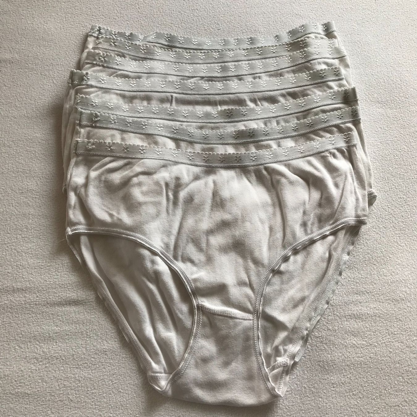 Altra biancheria intima: Damen Slips, Baumwolle, Weiss, Gr. M/L, 7er Pack – Usato da Brunnenthal venduto da Eco07