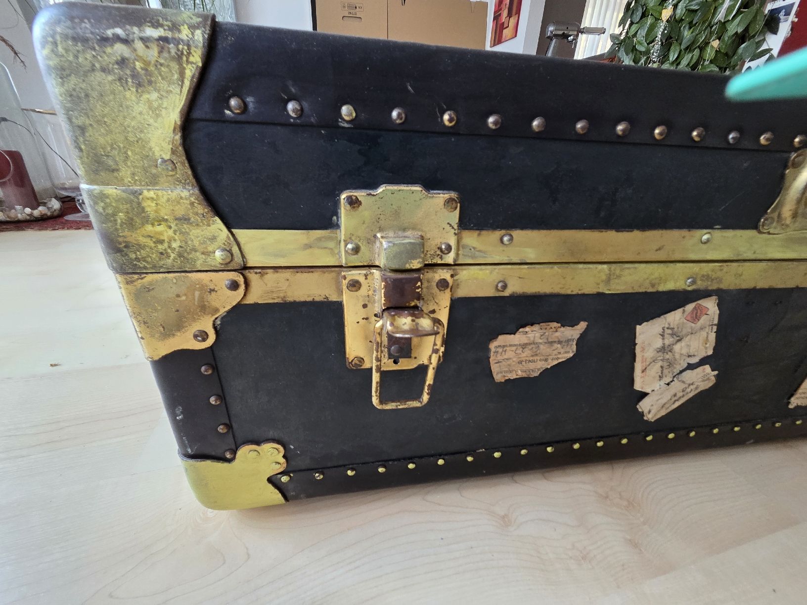 Bally Reisekoffer: Alter Bally - Reisekoffer – Gebraucht aus Hirschthal von har_7zsw 1