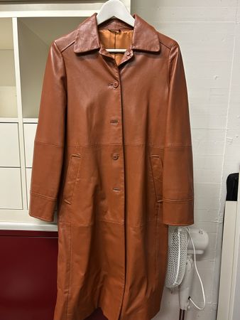 Giacca in pelle color mattone