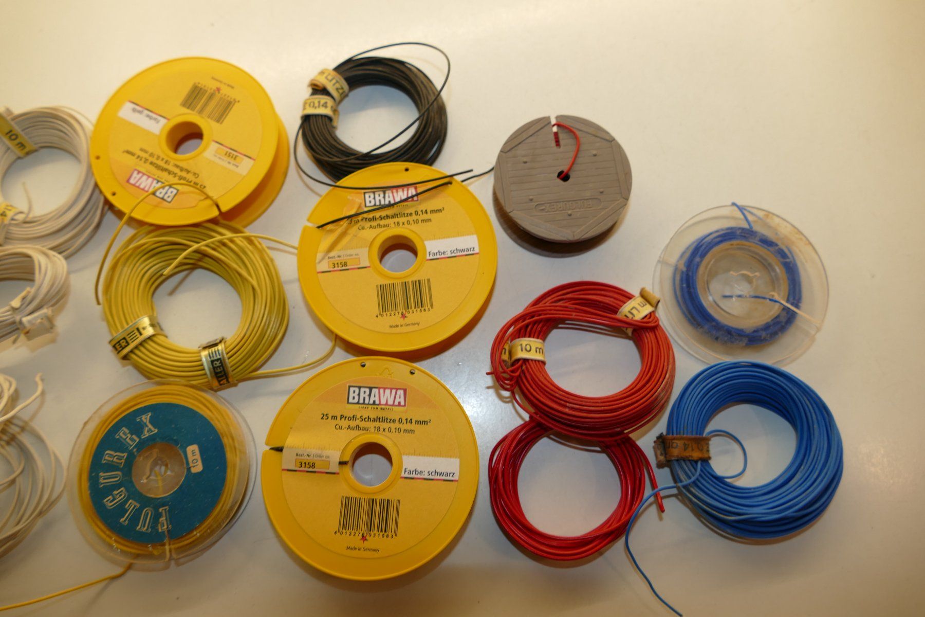 Modellini di ferrovie: 1-litzige Kabel in 5 Farben – Usato da Niederhasli venduto da rail-duerst 3
