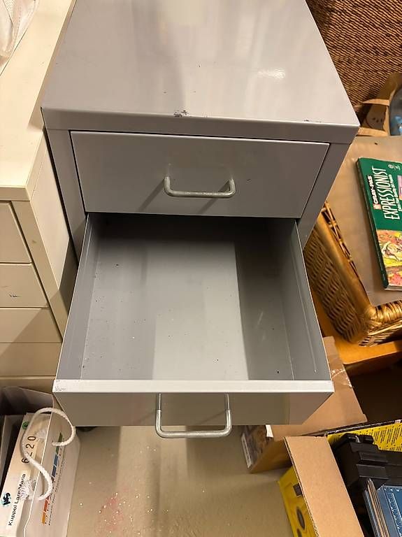 Cassettiere: Metal Büro Schubladen – Usato da Meilen venduto da larakuppel 2