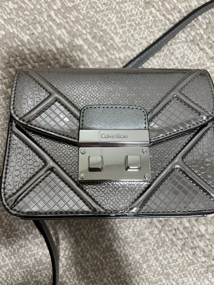 Calvin Klein Borse: Calvin Klein Tasche – Usato da Thalwil venduto da and_nb7r