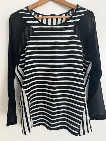 Wunderschönes Oberteil von Zara in Gr. S