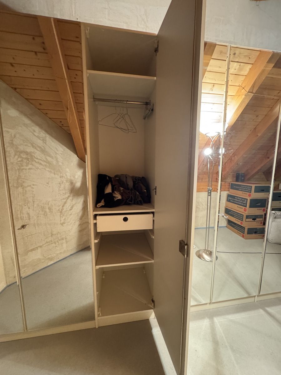 Armadi: Kleiderschrank mit Spiegeltüren – Usato da Stäfa venduto da david_80 3