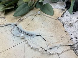 Collier edel und fein, Sterlingsilber und SW Perlen