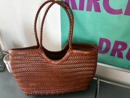 wunderschöne Ledertasche - wie neu. NP 220.-