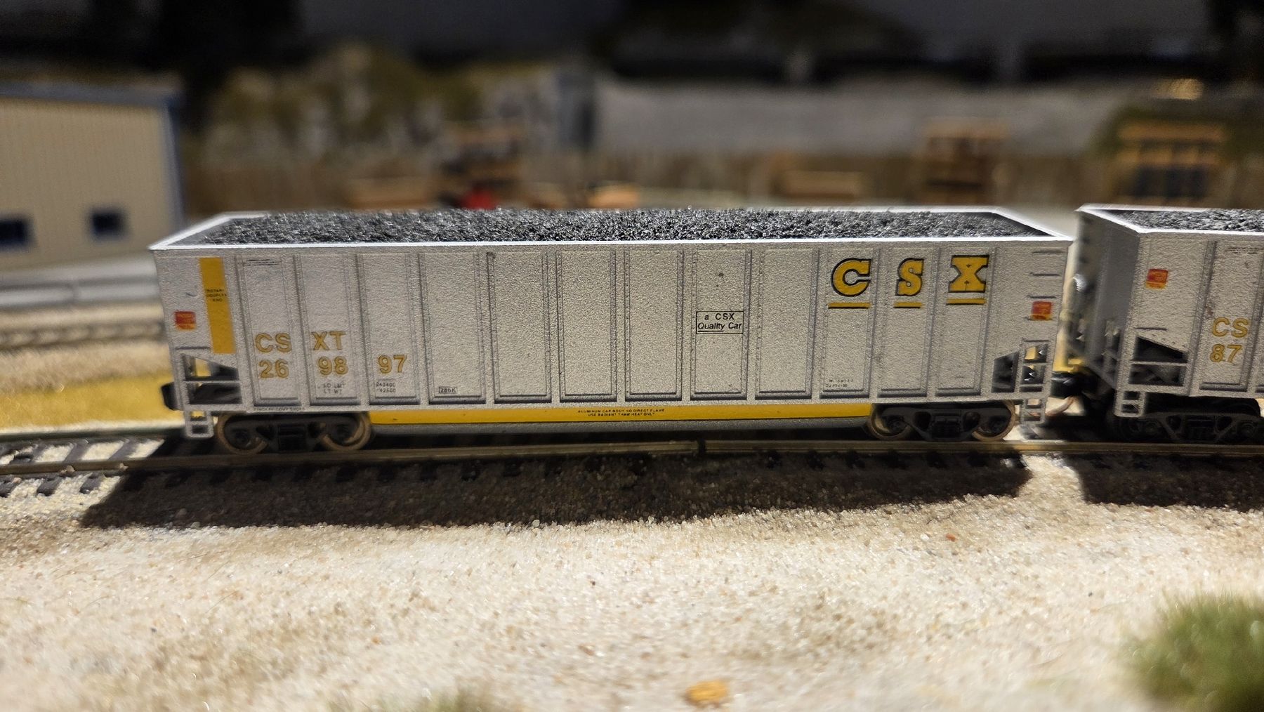 Modellini di ferrovie: 3x coalporter CSX – Usato da Goumoens-la-Ville venduto da nsbourquin 4