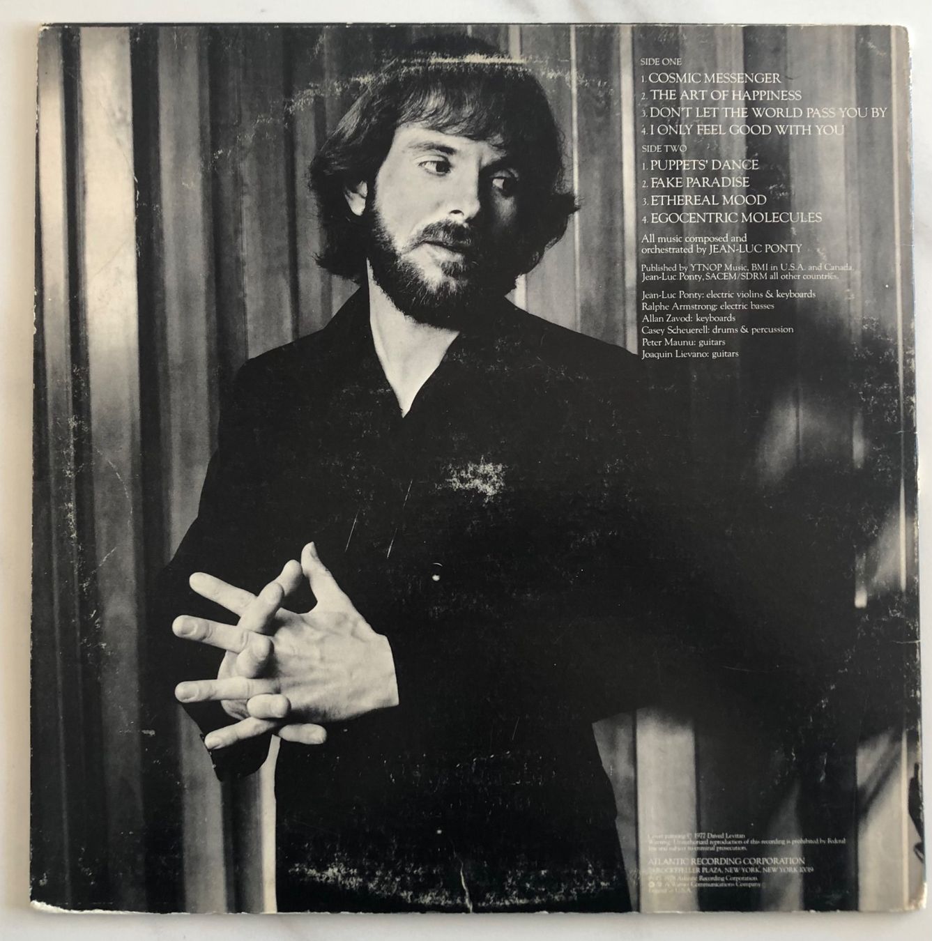 Dischi in vinile: JEAN-LUC PONTY - COSMIC MESSENGER – Usato da Poliez-Pittet venduto da Newtown-Records 1