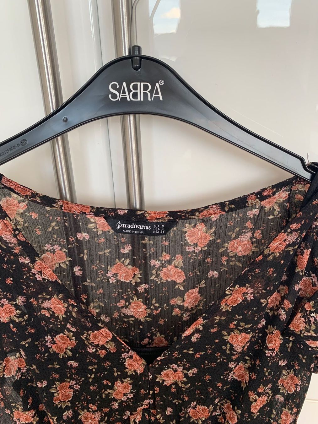 Stradivarius Robes: Kurzleid von Stradivarius – D'occasion à Horgen par mag_scv9 1