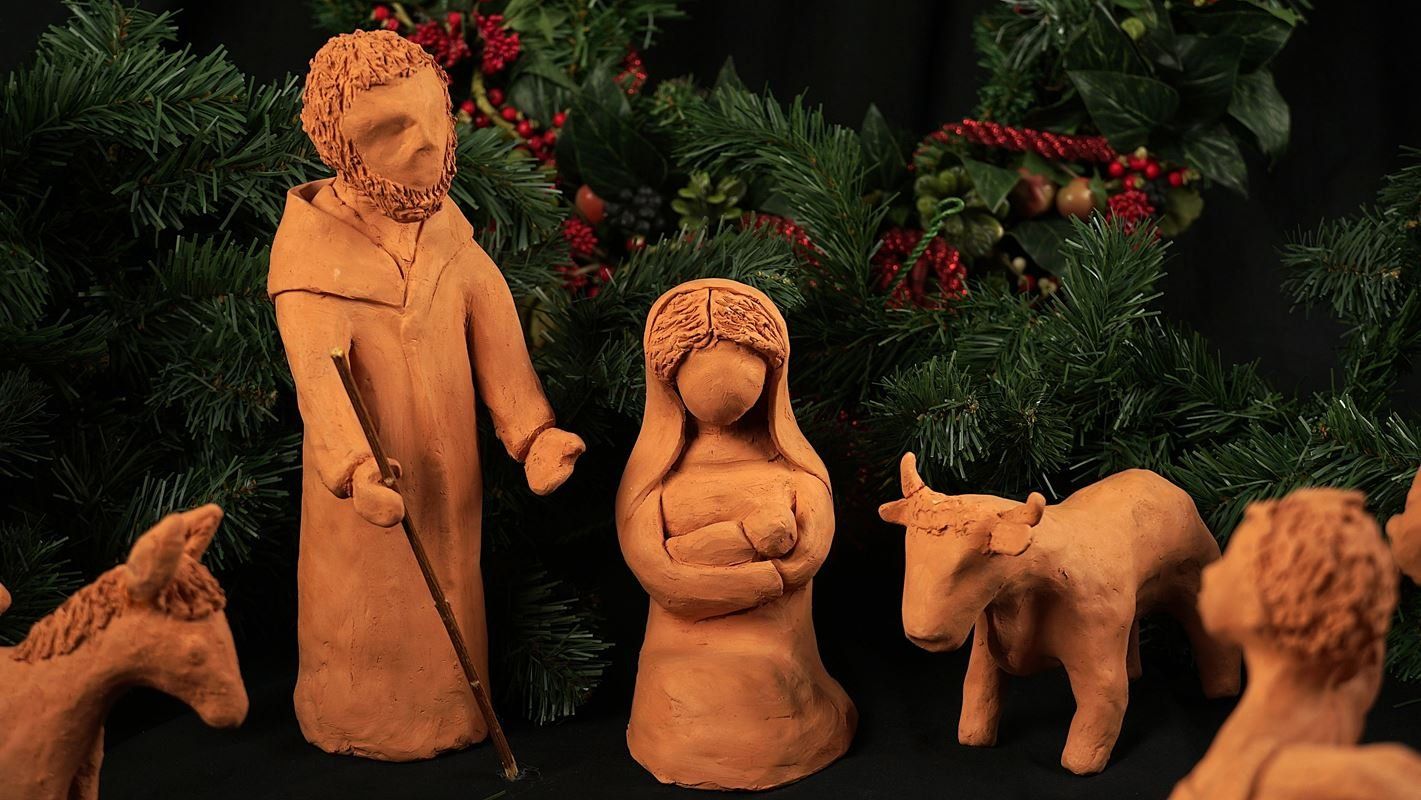 Figurines: Weihnachtskrippe aus Ton bzw. Terrakotta – D'occasion à Rüti ZH par Restwert_Rueti_ZH 1