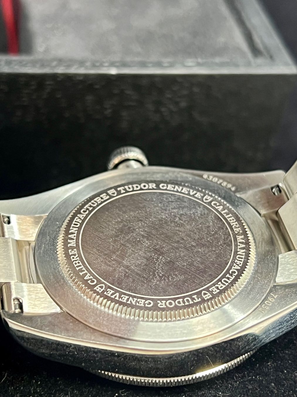 Tudor Orologi: Tudor BlackBay Blue 39mm Fullset – Nuovo (secondo la descrizione) da Sion venduto da ROBY_ROBY_ROBY 4