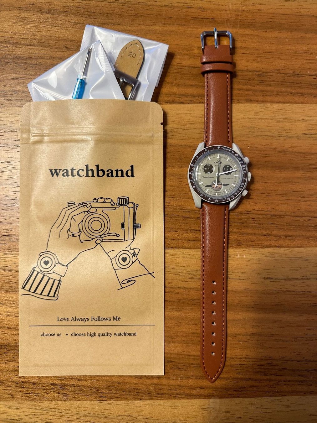 Armbänder & -reifen: Lederarmband Hellbraun Glatt-  MoonSwatch - Omega Swatch – Neu und originalverpackt aus Unteraegeri von weber588
