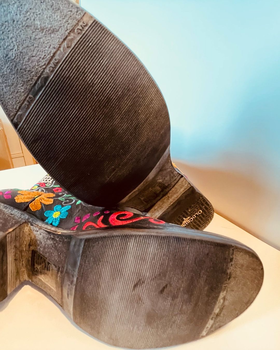 Bally Scarpe da donna: MEXICANA bottes noir brodée "Frida" 38 – Nuovo (secondo la descrizione) da Sugnens venduto da 555madison 3