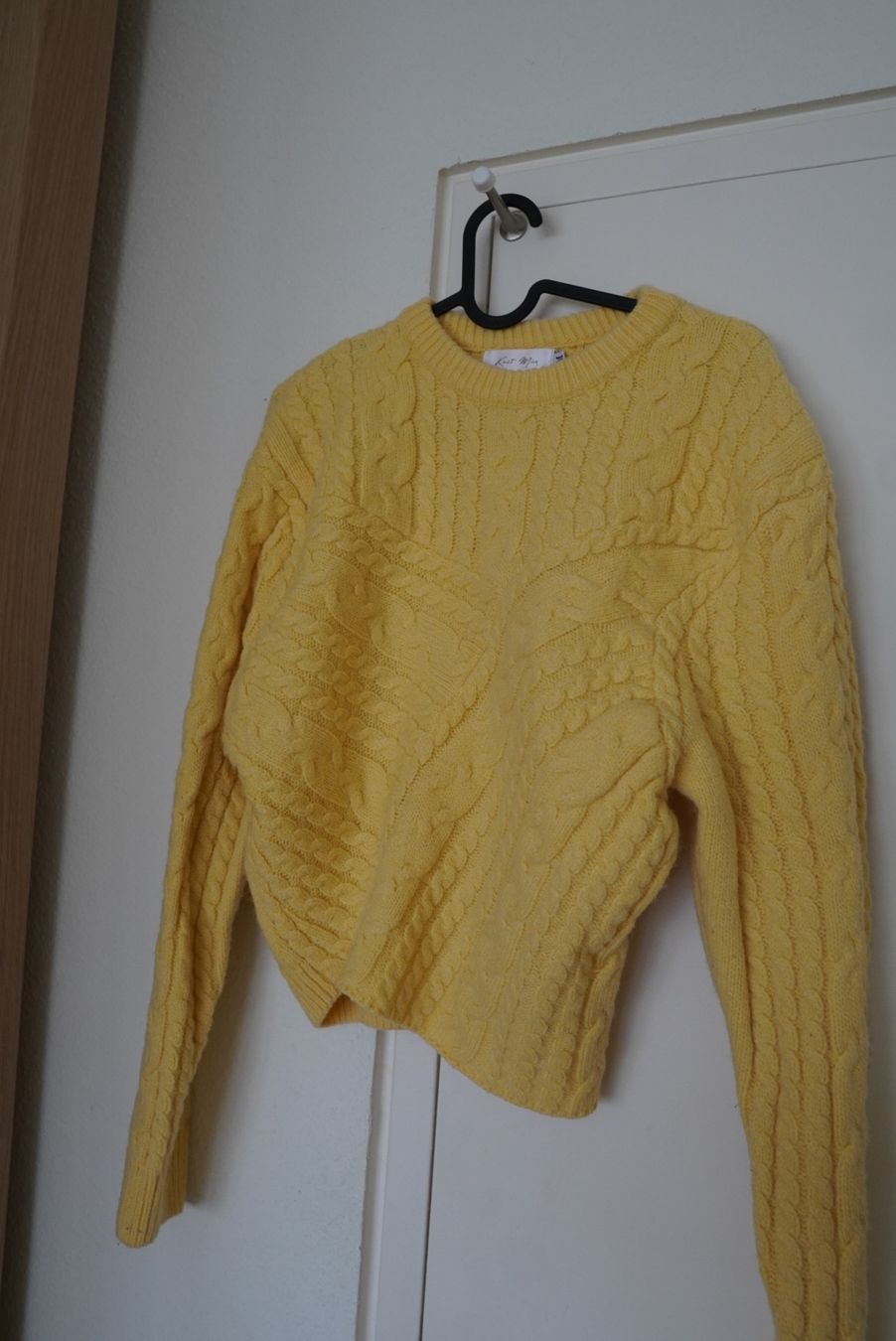 Maglioni & Felpe: Pull jaune torsadé chaud – Taille M – Usato da Onex venduto da Magou_31 1