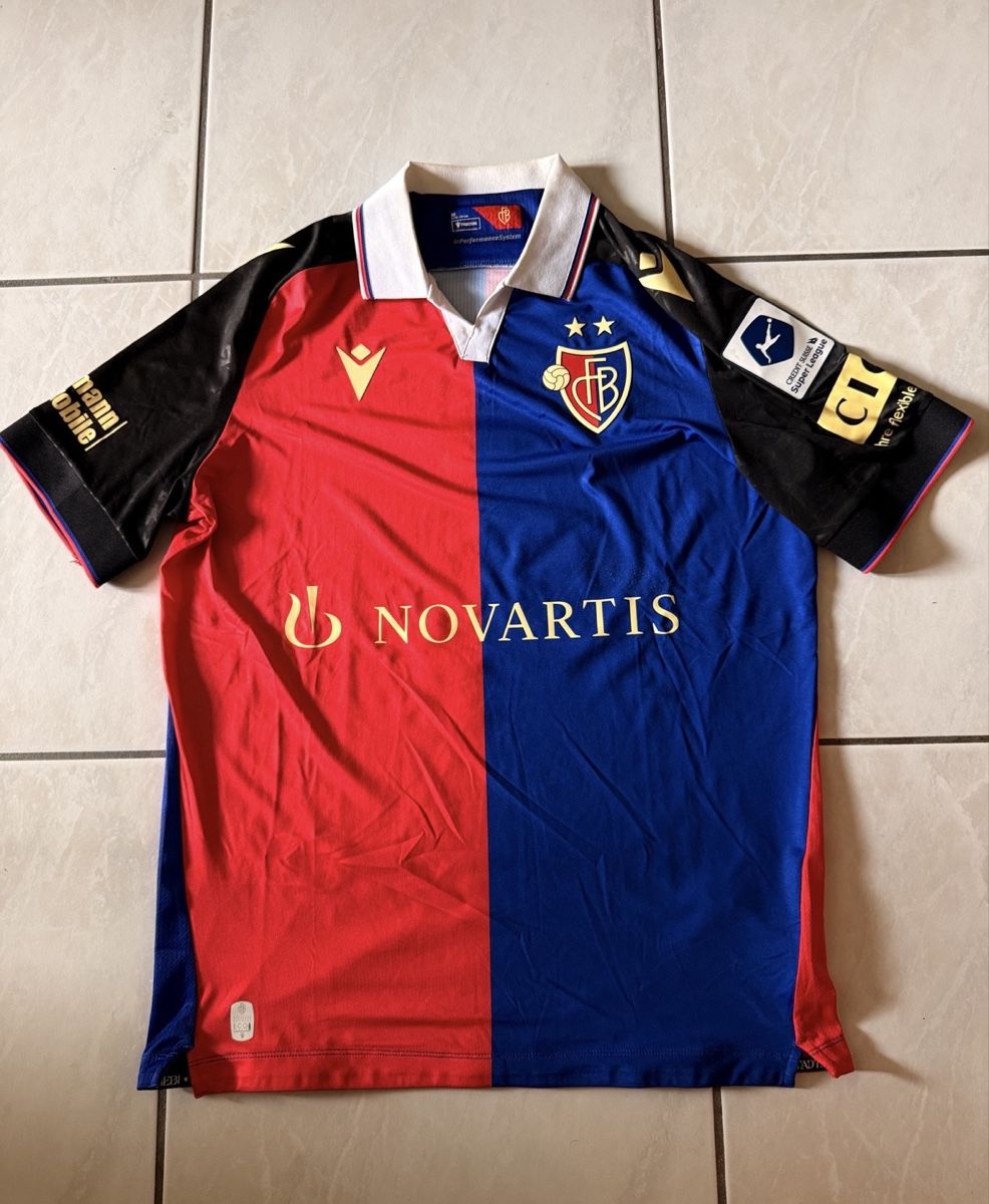 Canottiere & Pantaloni: Fc Basel Comas #4 Trikot Gr.M – Usato da Basel venduto da eli_n5yh