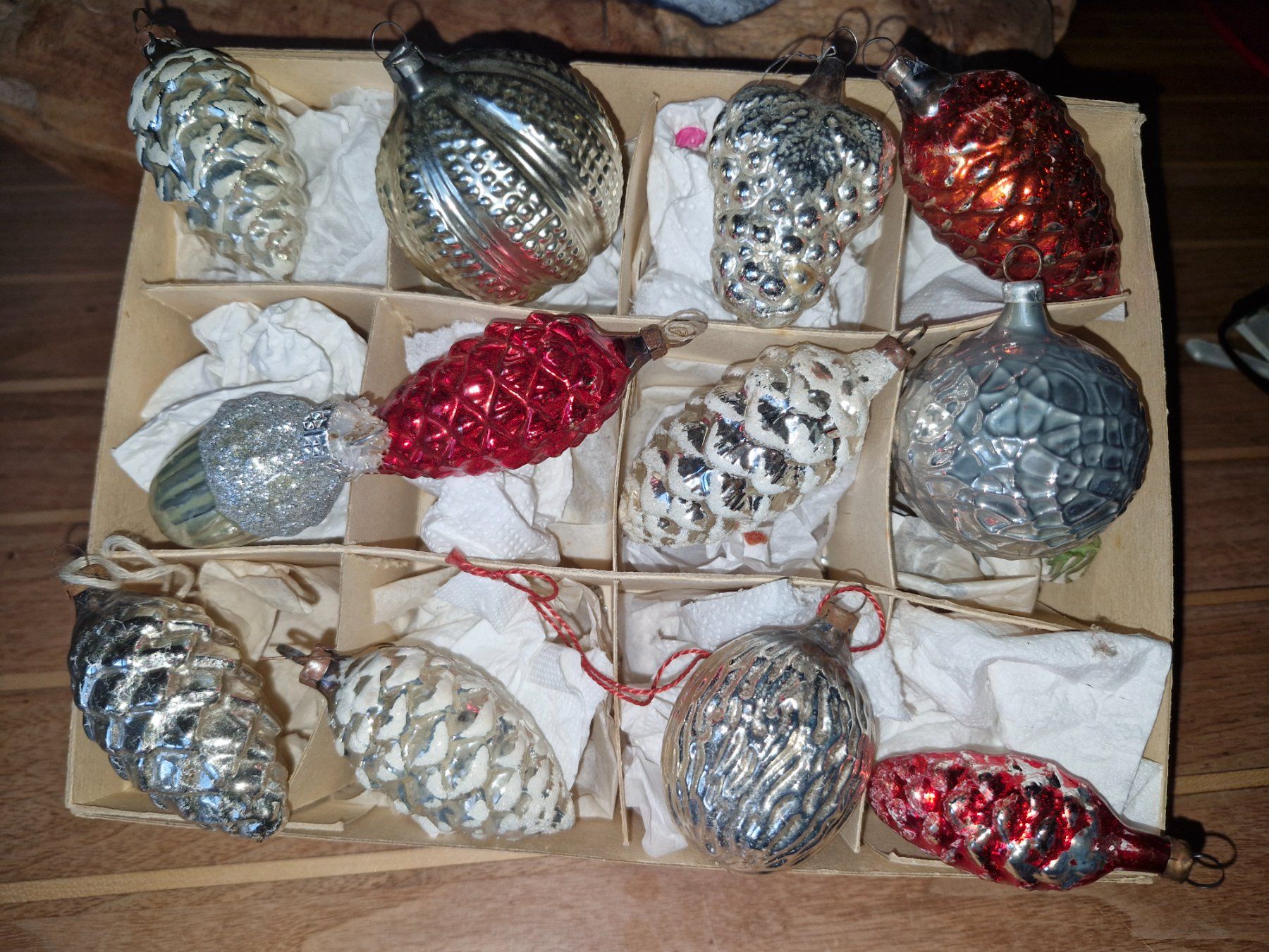 Tutte le decorazioni: antiker Christbaumschmuck – Usato da Guarda venduto da rue_bpd7 1